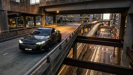 Uber: Peça Viagem de Carro - Transformando o Transporte Urbano header