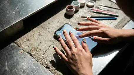 Unhas Acrílicas!: A Evolução de um Simulador de Estilo header